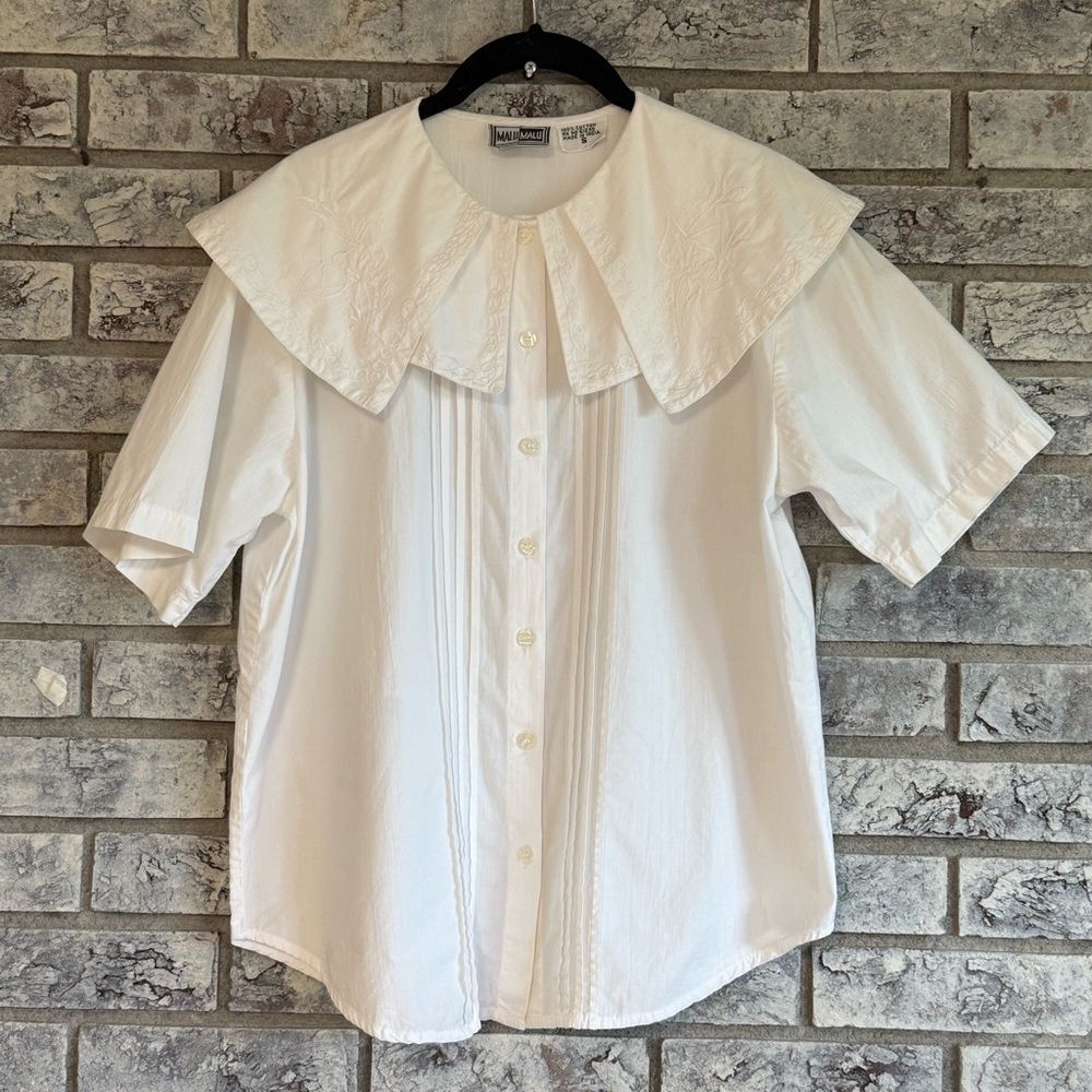 Vintage Maui Malu White Cotton Blouse with Oversized Embroidered Collar – Size S
